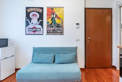 Cozy studio with private bathroom and balcony in Navigli close to UCLB Milan