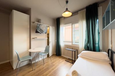 Cozy studio with private bathroom in San Andres close to UPF Barcelona 2