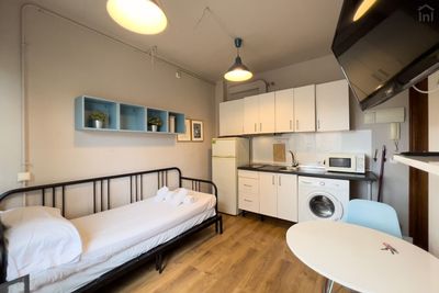 Cozy studio with private bathroom in San Andres close to UPF Barcelona 1