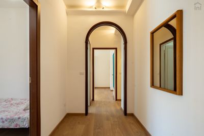 Luminous double bedroom with balcony in a 3-bedroom apartment in Città Studi Milan 6